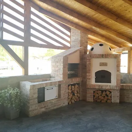 Tisza Panzio Es Gasthof Tiszaújváros