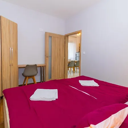 Tisza Panzio Es Guest house 3*